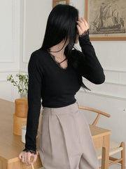 Solid Color Contrast Lace Trim V-Neck Slim Fit Women's Sweater