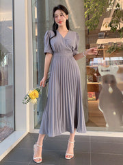 Shein DAZY Solid Color V-Neck Puff Sleeve Pleated Mid-Length Dress