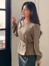 Women's Solid Color Round Neck Puff Sleeve Commuter Shirt