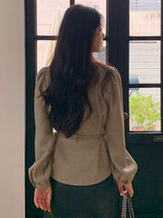 Women's Solid Color Round Neck Puff Sleeve Commuter Shirt