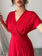 Women's Solid Color Crossing V-Neck Batwing Sleeve Elegant Dress