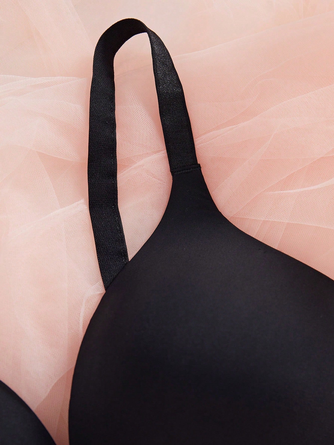1PC V-Style Lady's Comfortable Wireless Soft Cup Solid Underwear Bra