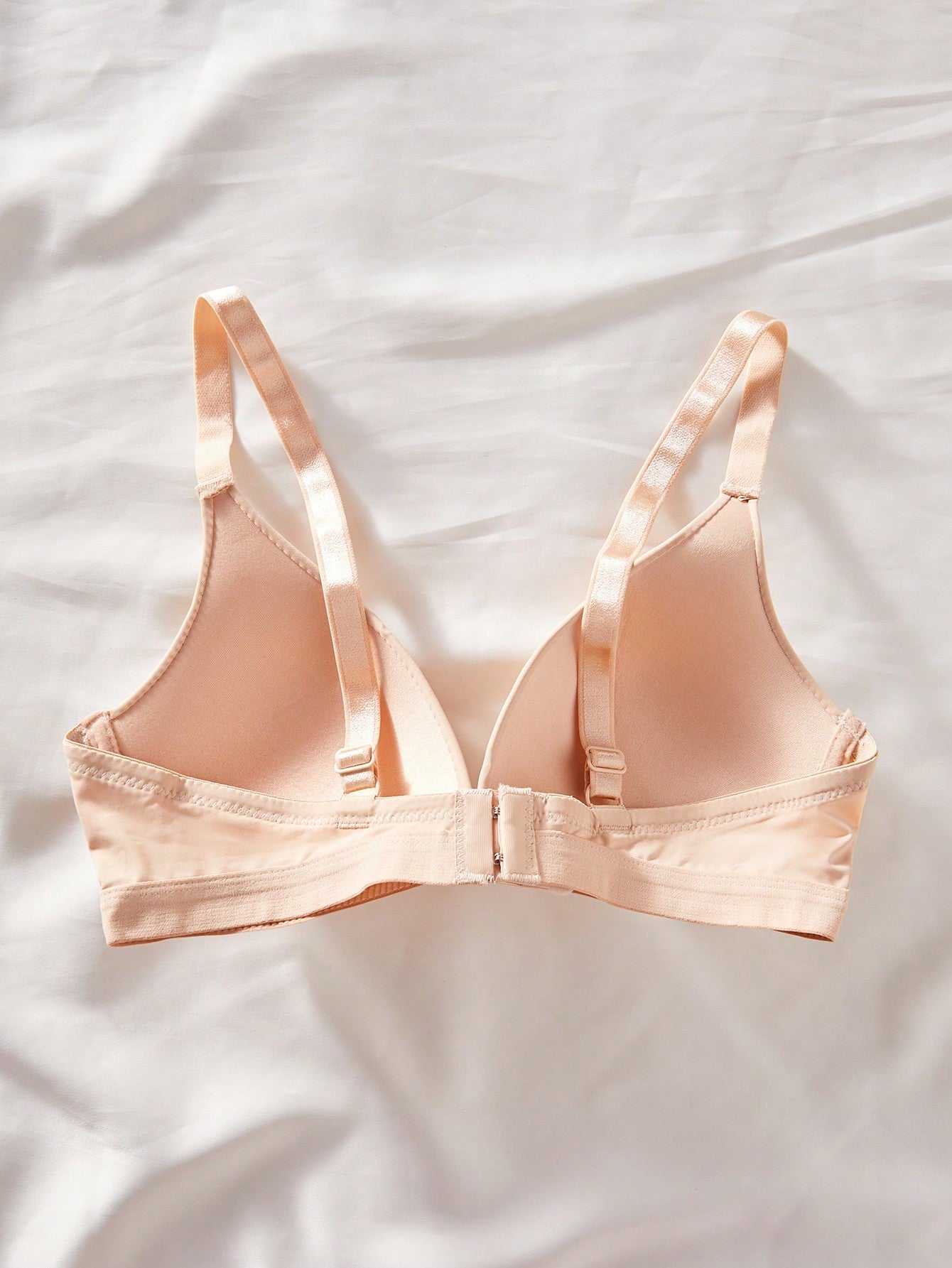 1pc V-Style Lady's Comfortable Wireless Soft Cup Solid Underwear Bra