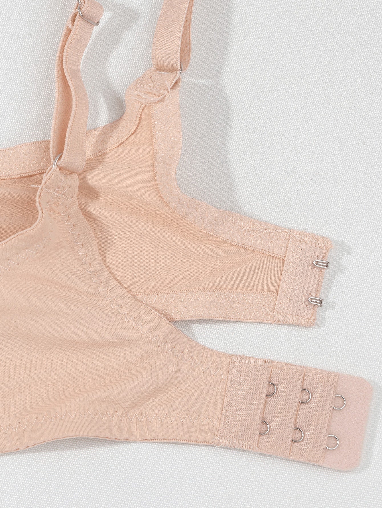Wireless Lift Bra - Seamless & Comfortable, Soft Breathable Fabric, No Wire & Detachable Strap