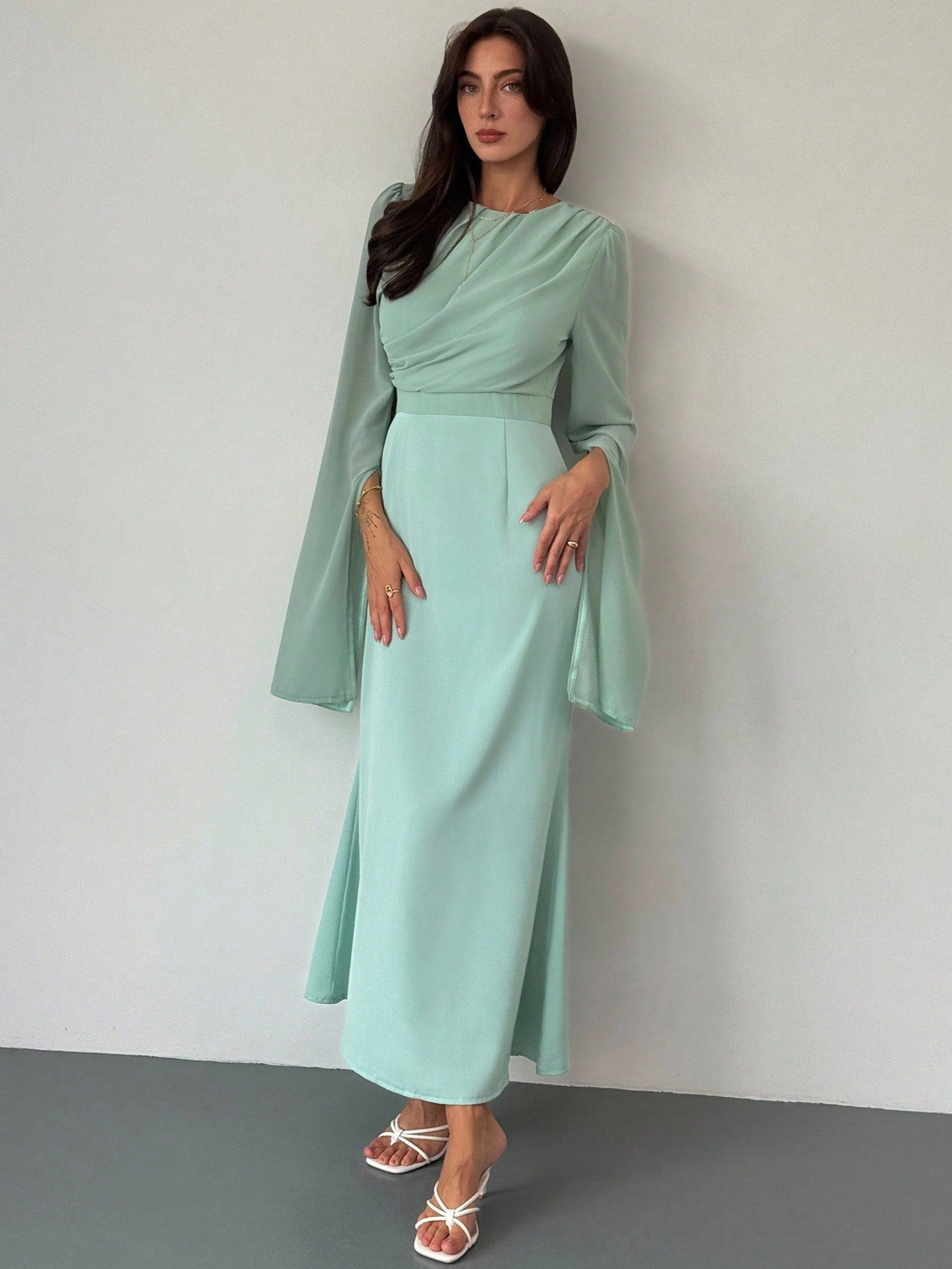 Elegant Green Party Dress For Women High-End Party Long Sleeve Round Neck Ruched Fitted Dress For Women, Autumn/Winter