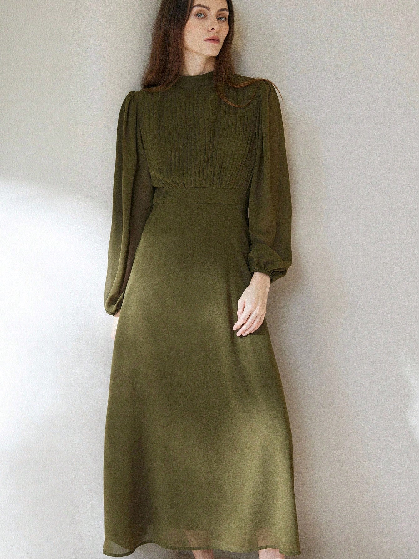 Chiffon Pleated Front Waist Cinched Long Sleeve Dress