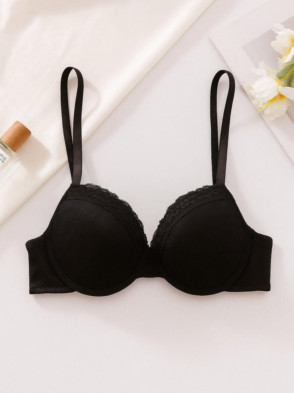Simple Casual underwired Bra With Padding