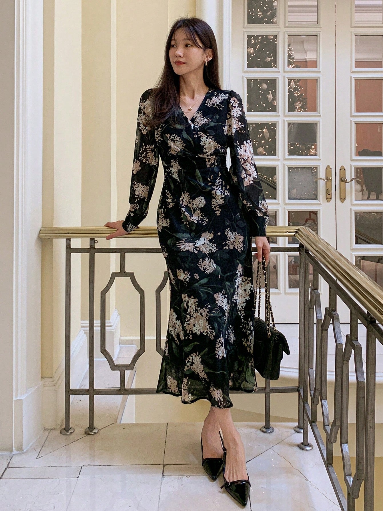 Shein DAZY French Retro V-Neck Chiffon Cinched Waist Waist Luxurious Style Women Long Dress Floral