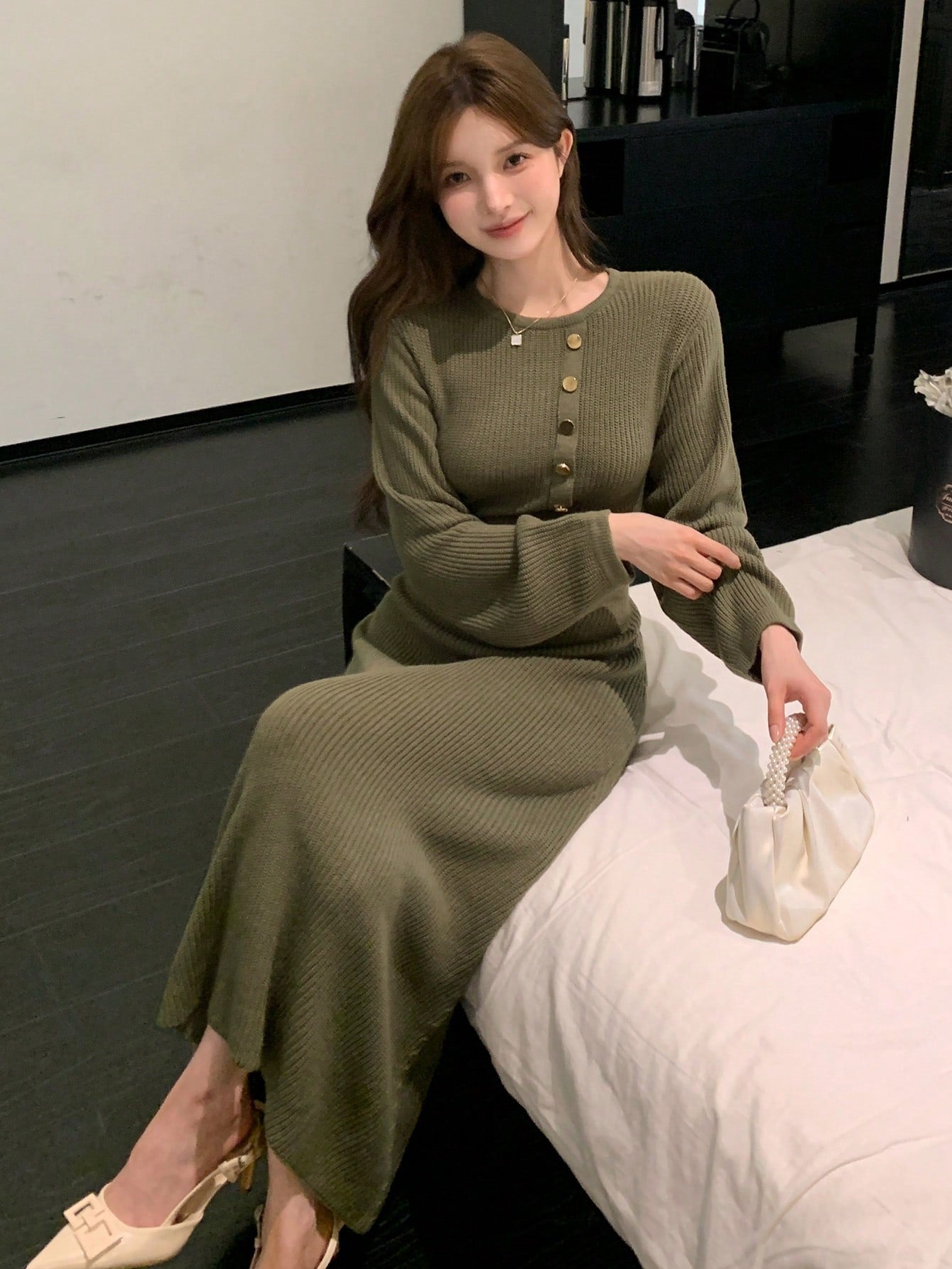 Shein DAZY 1pc Women's Solid Color Crew Neck Long Sleeve Button Half-Placket Sweater Dress