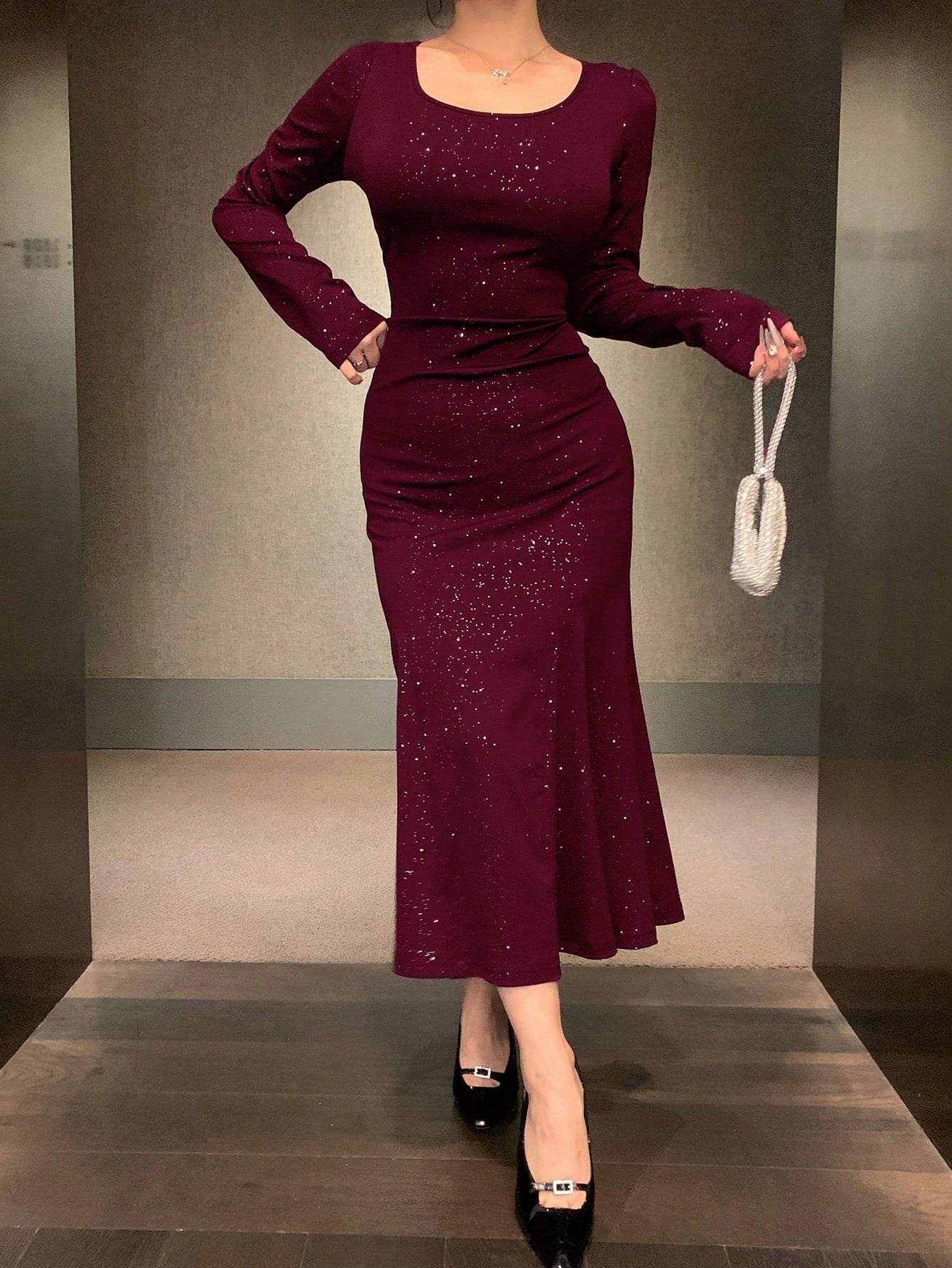 Shein DAZY Round Neck Sequin Fishtail Mid-Length Burgundy Party Dress