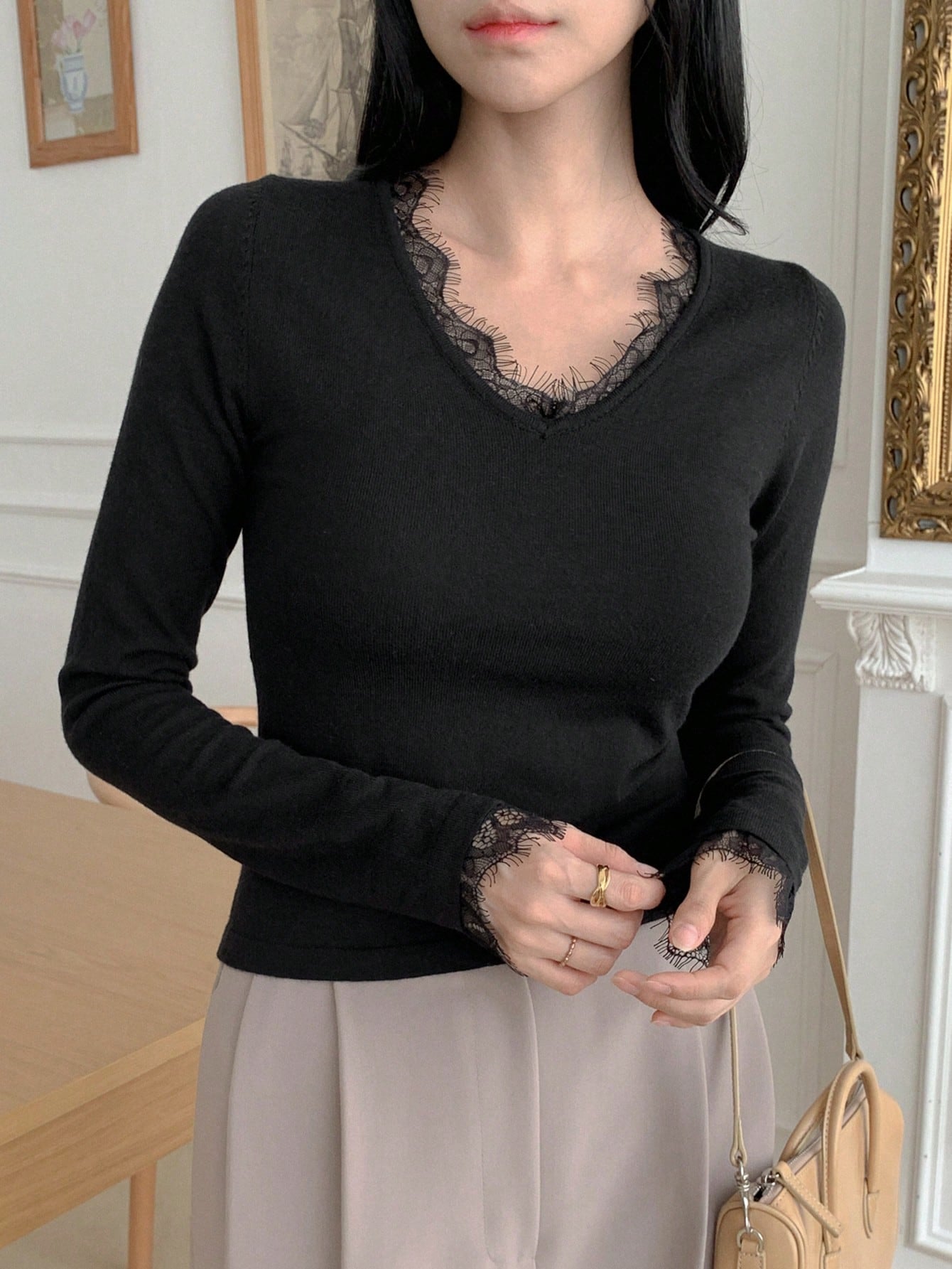 Shein DAZY Solid Color Contrast Lace Trim V-Neck Slim Fit Women's Sweater