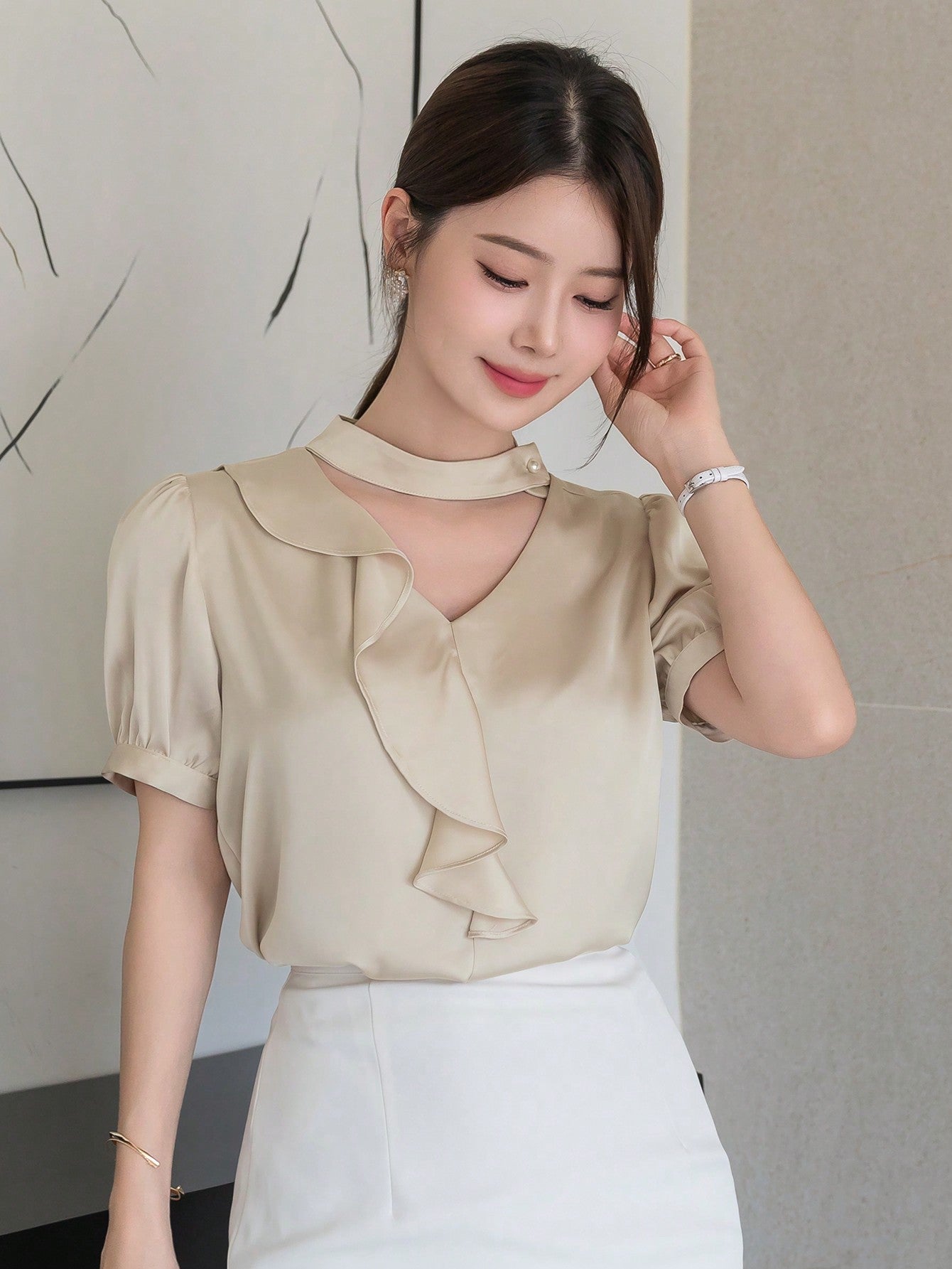 Shein DAZY Women's Solid Color Simple Everyday Short Sleeve Shirt,Ruffle