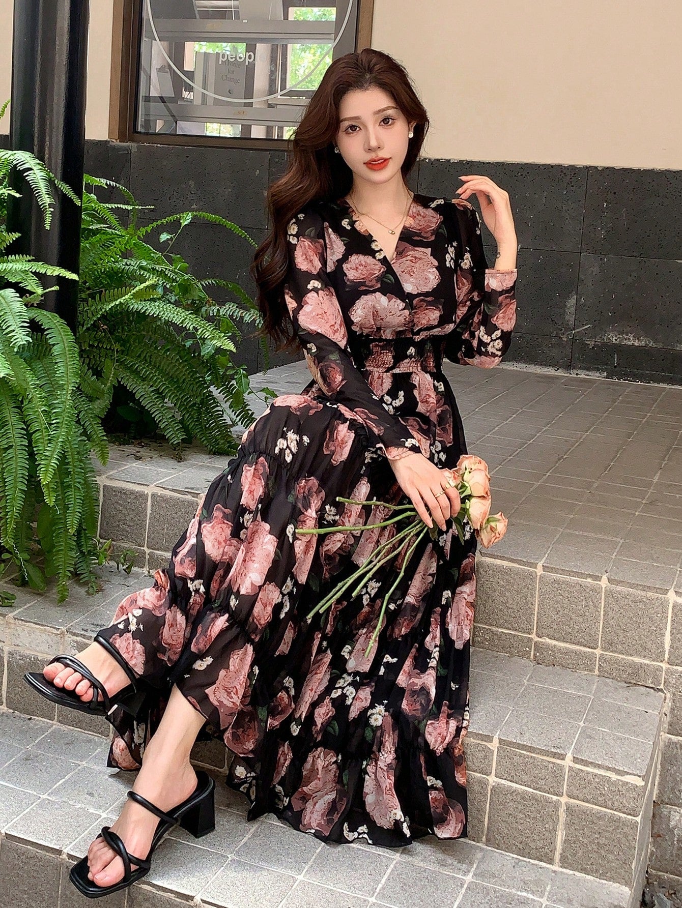 Shein DAZY Women's V-Neck Full Floral Print Chiffon Dress