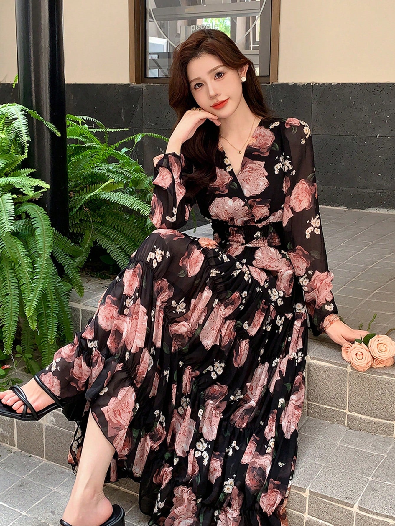 Shein DAZY Women's V-Neck Full Floral Print Chiffon Dress