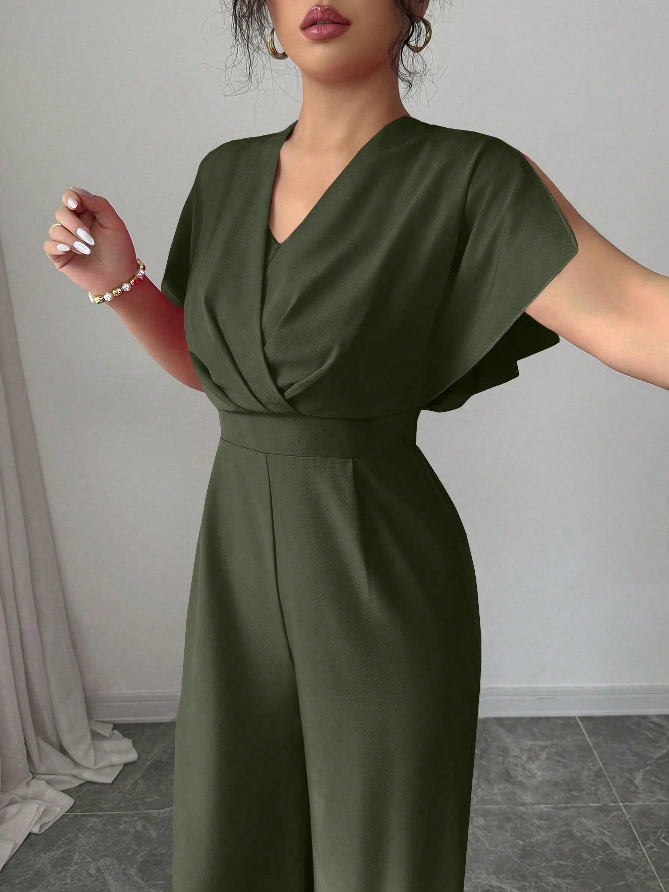Shein Elenzga 1pc Women's Solid Color Waist Gathering Elegant Jumpsuit