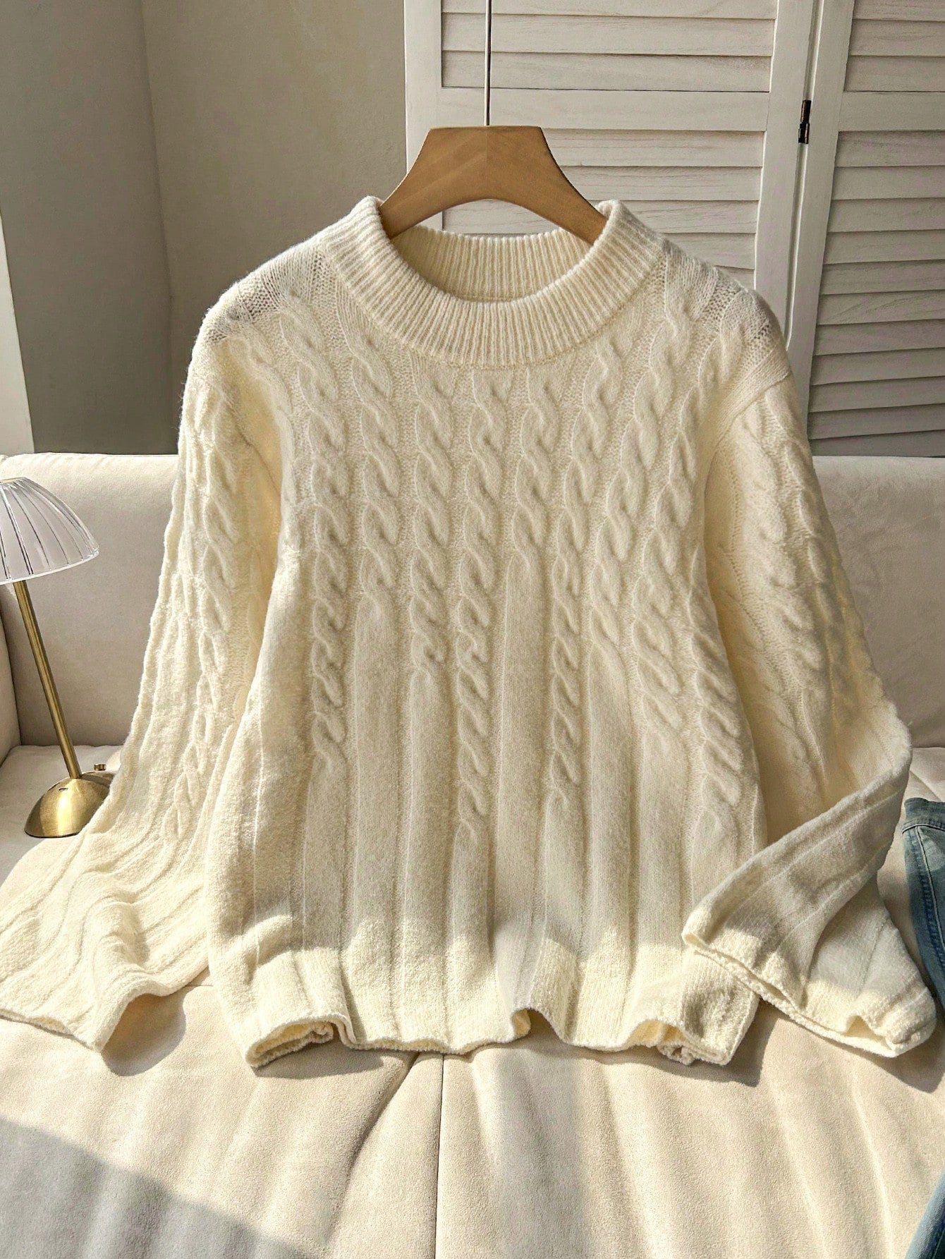 Shein FOR BEAUTY Spring/Autumn New Solid Color Round Neck Twisted Long-Sleeved Knit Sweater
