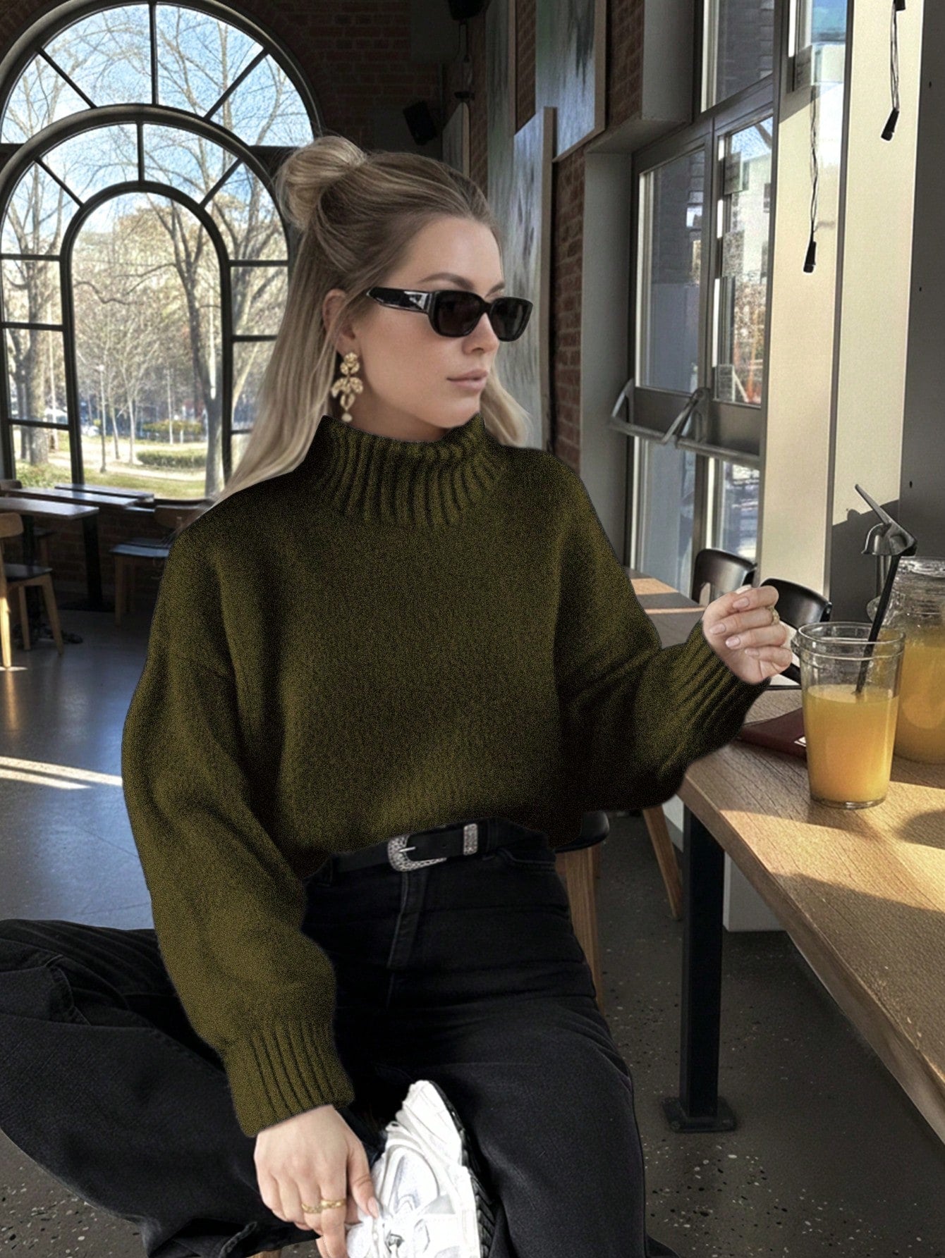 Solid Color High Neck Light Simple Commuting Style Sweater