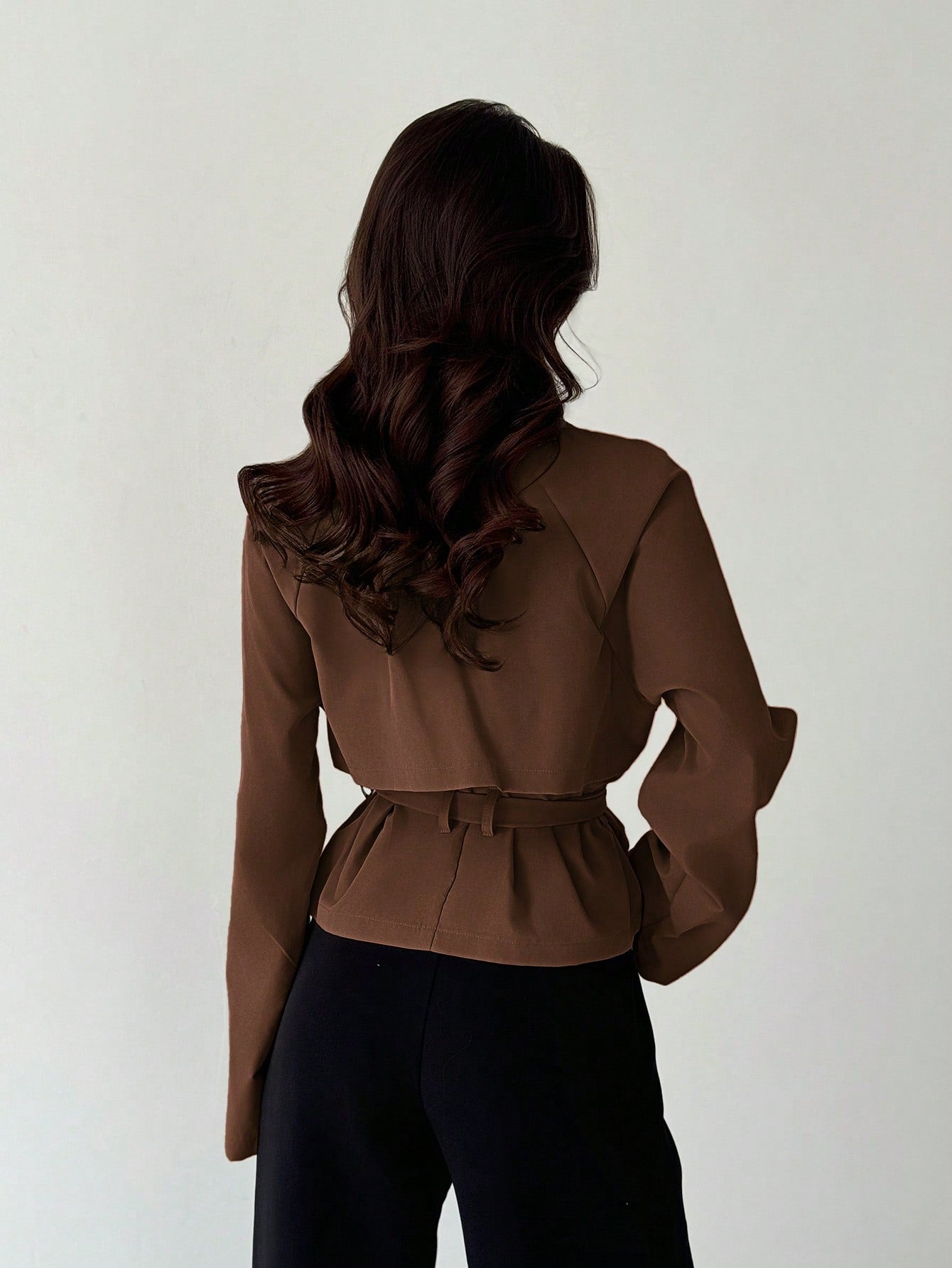 Three-Dimensional Pocket Belt Women's Thin Windbreaker Jacket