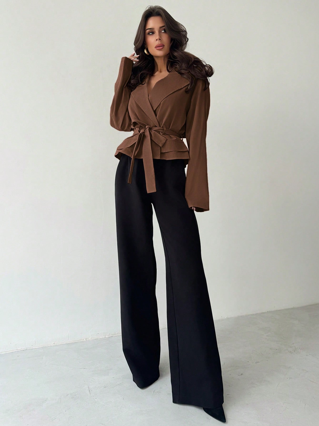 Three-Dimensional Pocket Belt Women's Thin Windbreaker Jacket