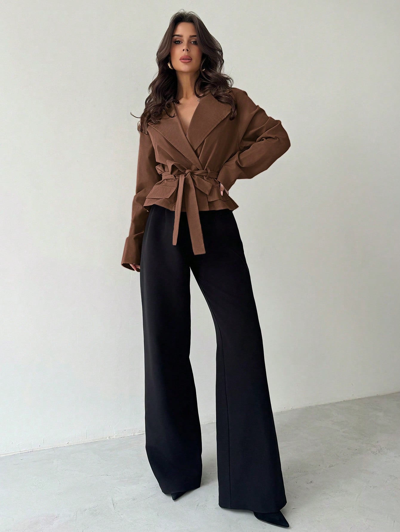 Three-Dimensional Pocket Belt Women's Thin Windbreaker Jacket