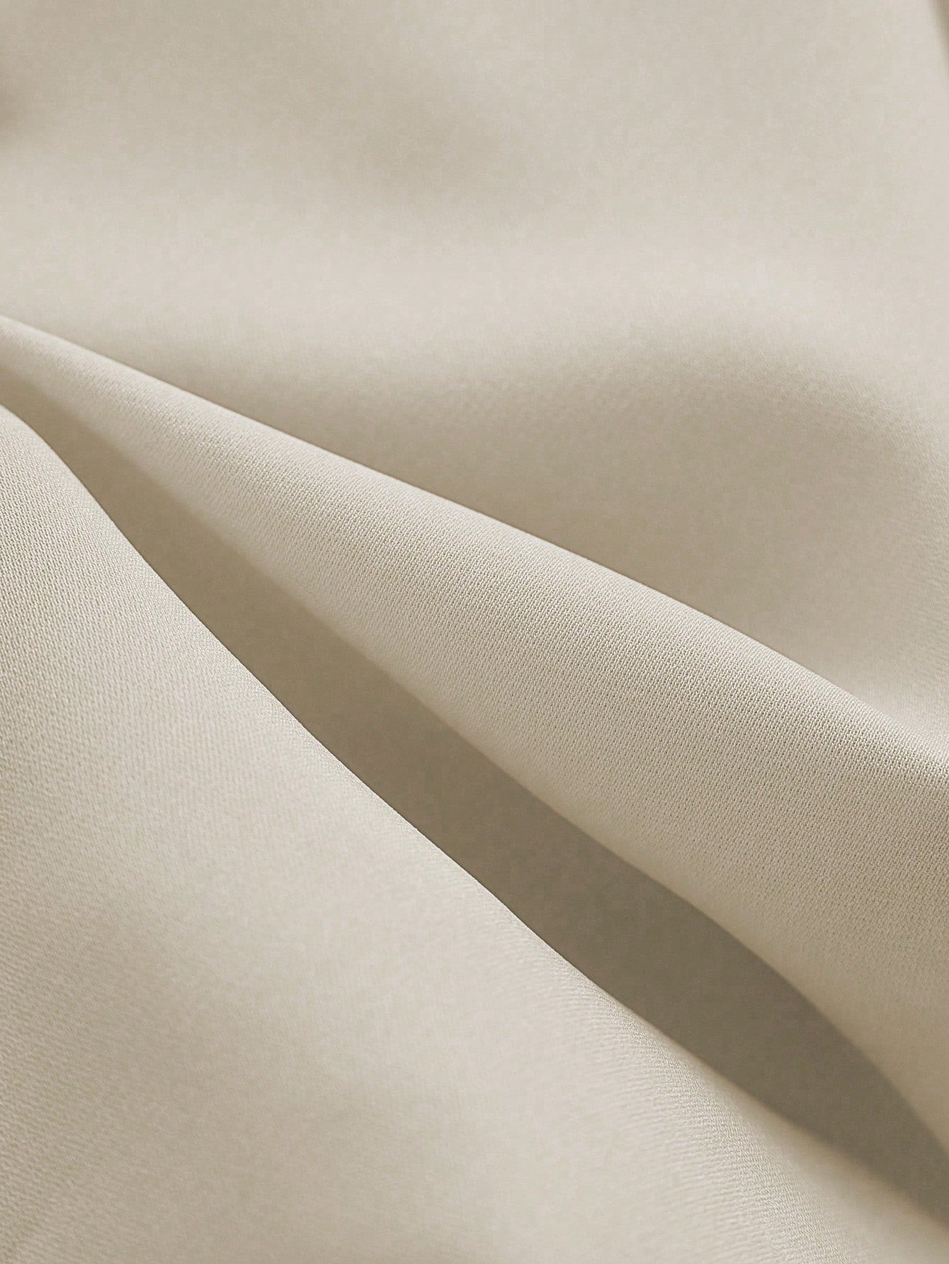 2pcs Elegant Shiny Fabric Top And Pleated Midi Skirt Set