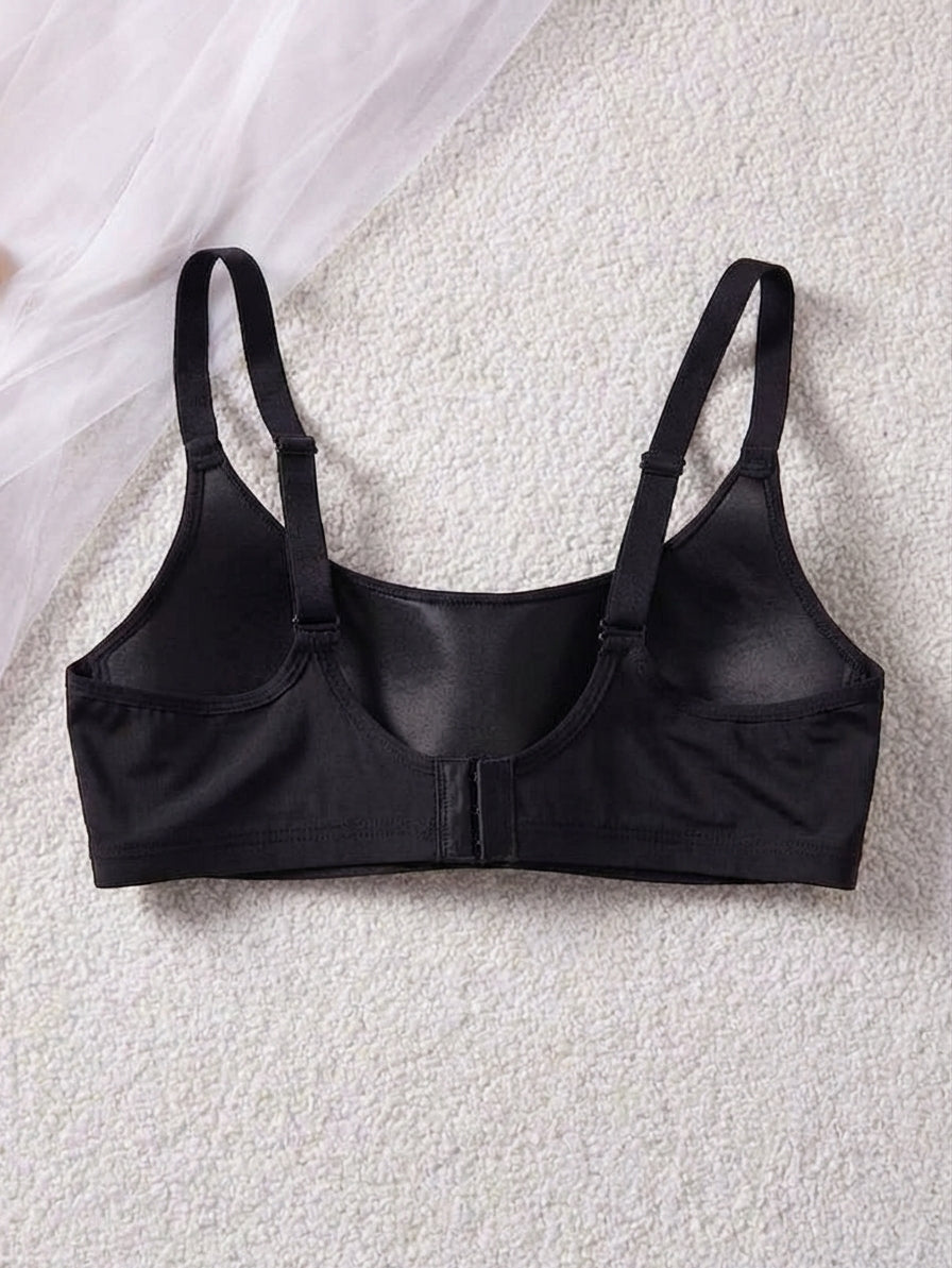 Comfortable Black Casual Stripe Wireless Soft Cup Solid Bralette