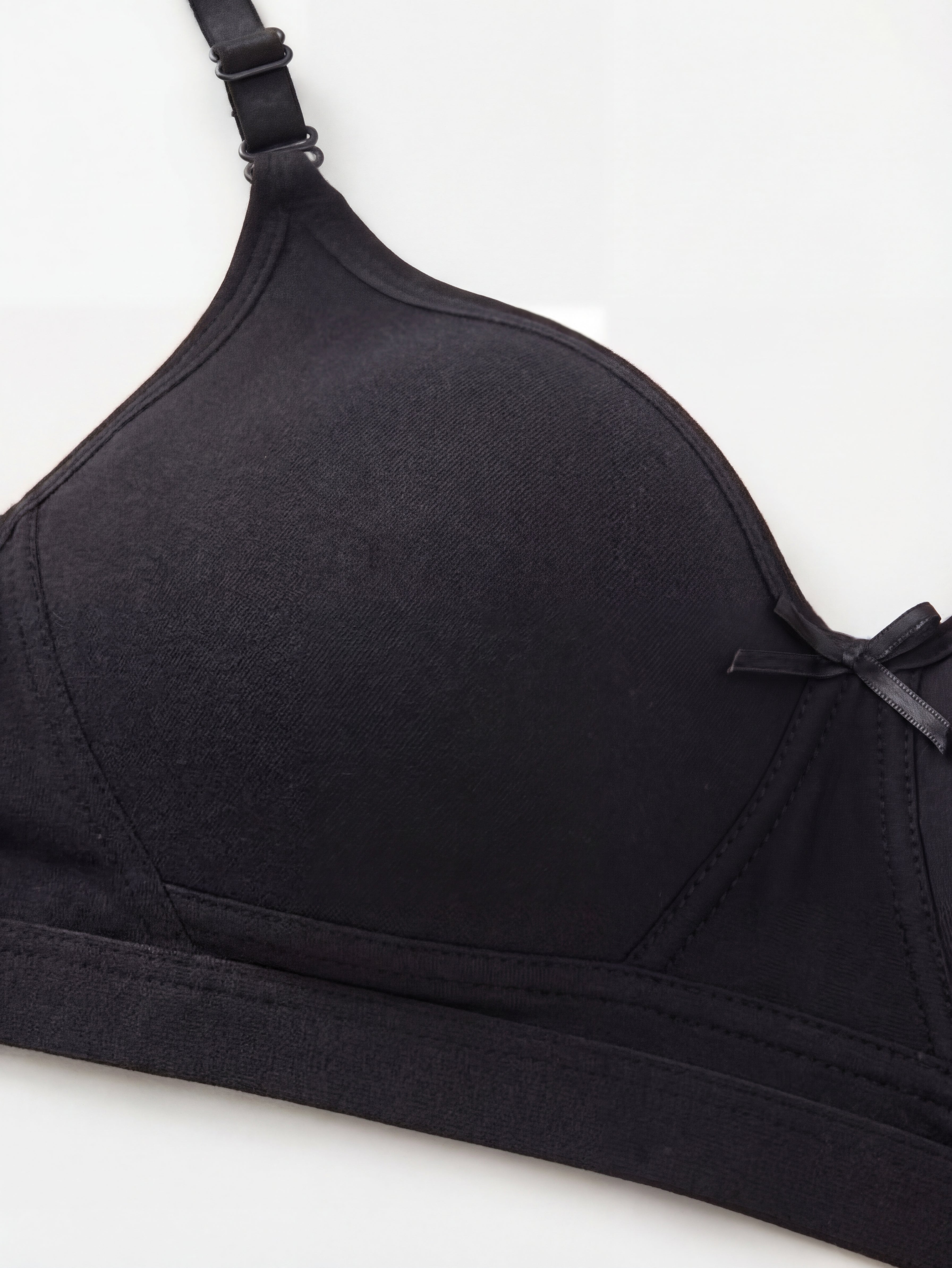 Comfortable Wireless Soft Cup Solid Bra