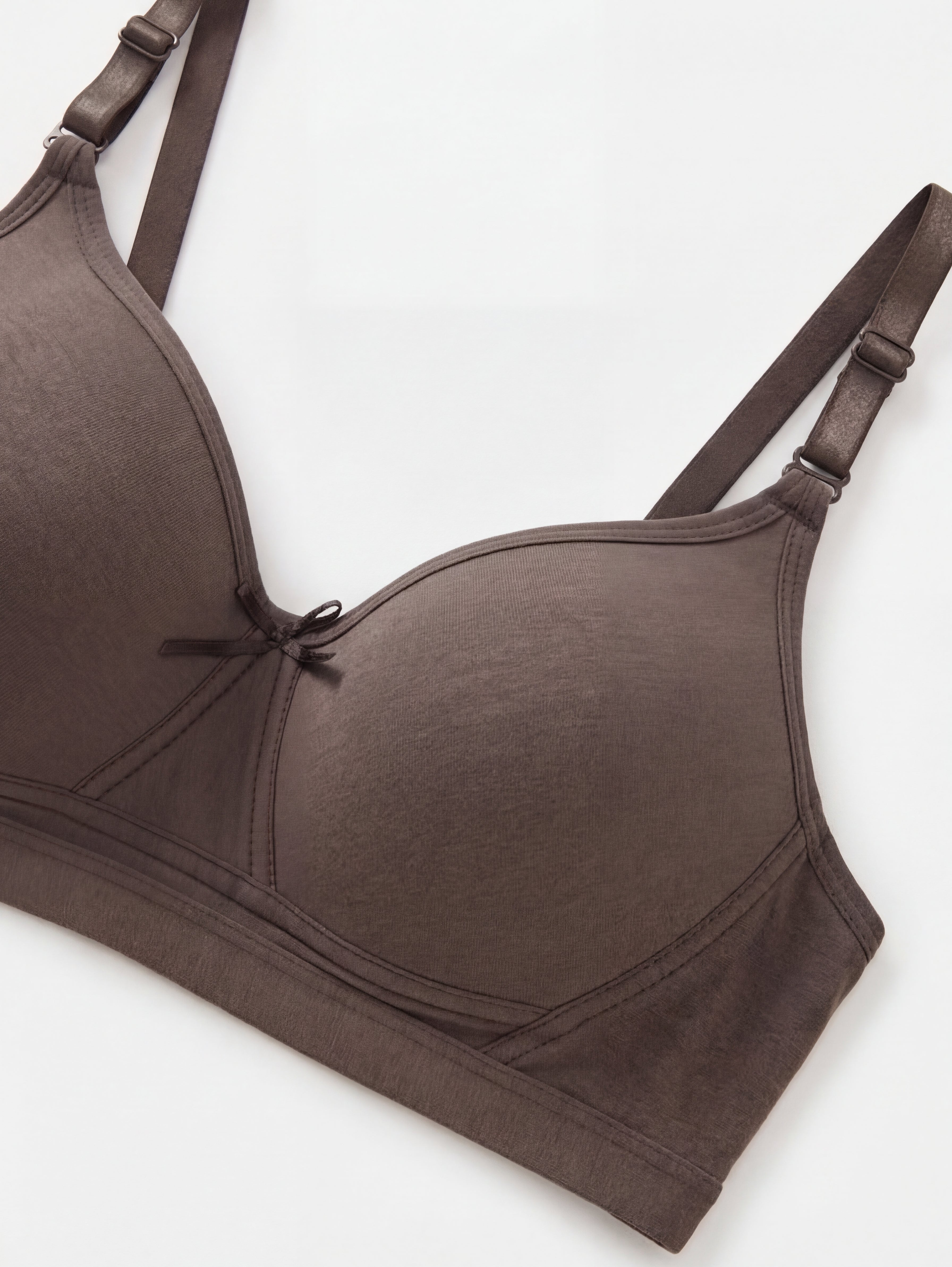 Comfortable Wireless Soft Cup Solid Bra