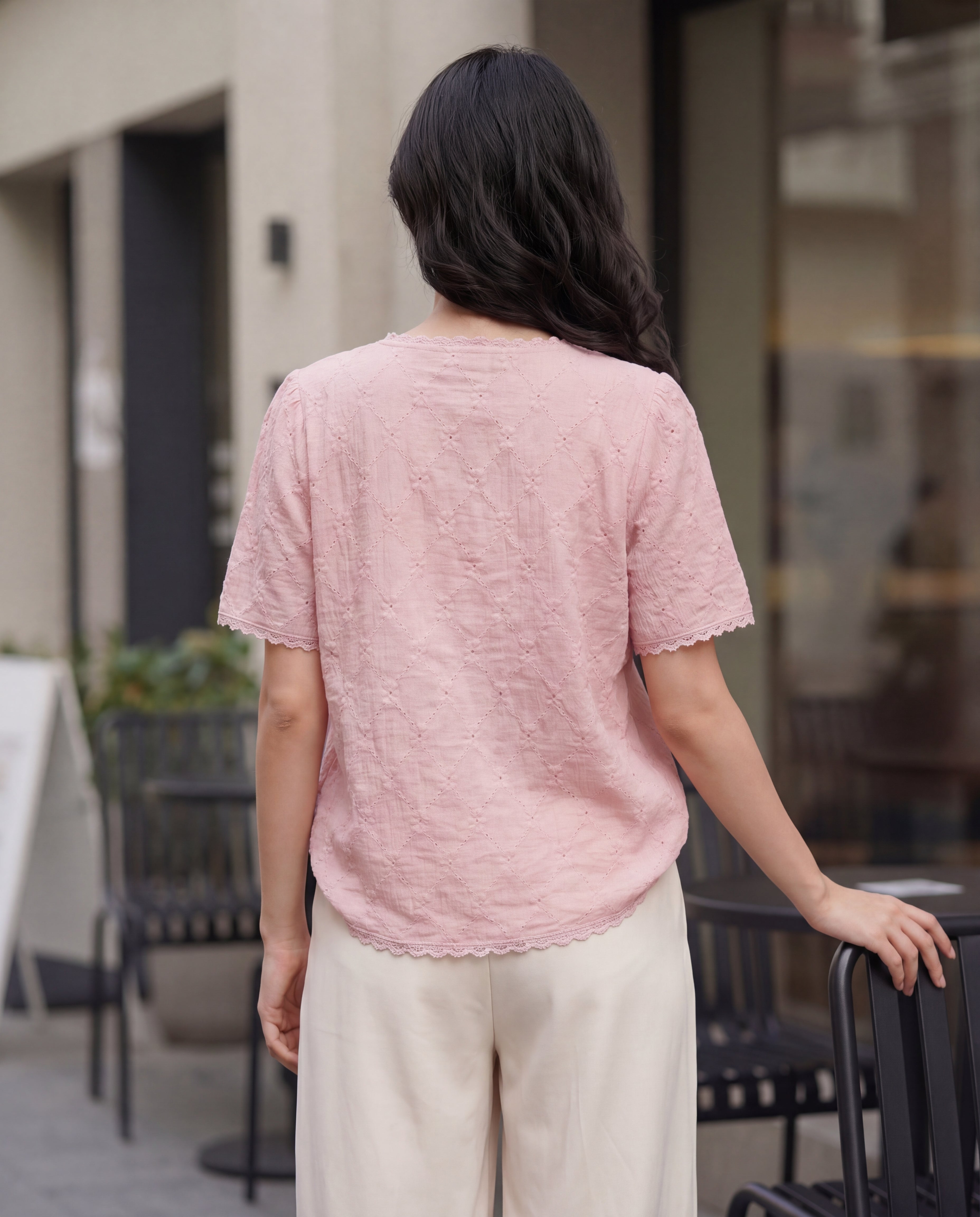 Simple Embroidery V-Neck Short Sleeve Blouse