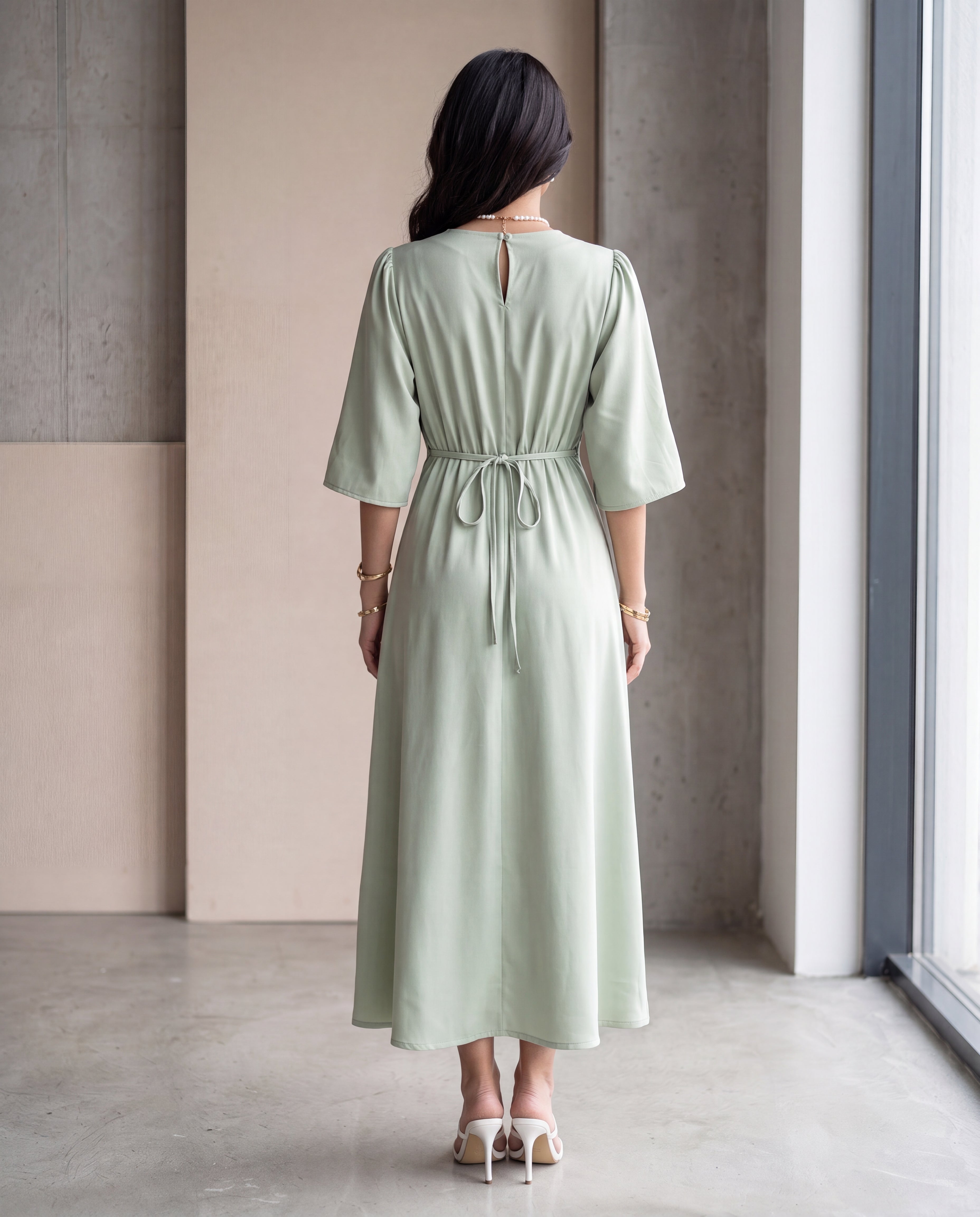 Round Neck Short Sleeve Tie-Waist A-Line X-Shaped Midi Dress