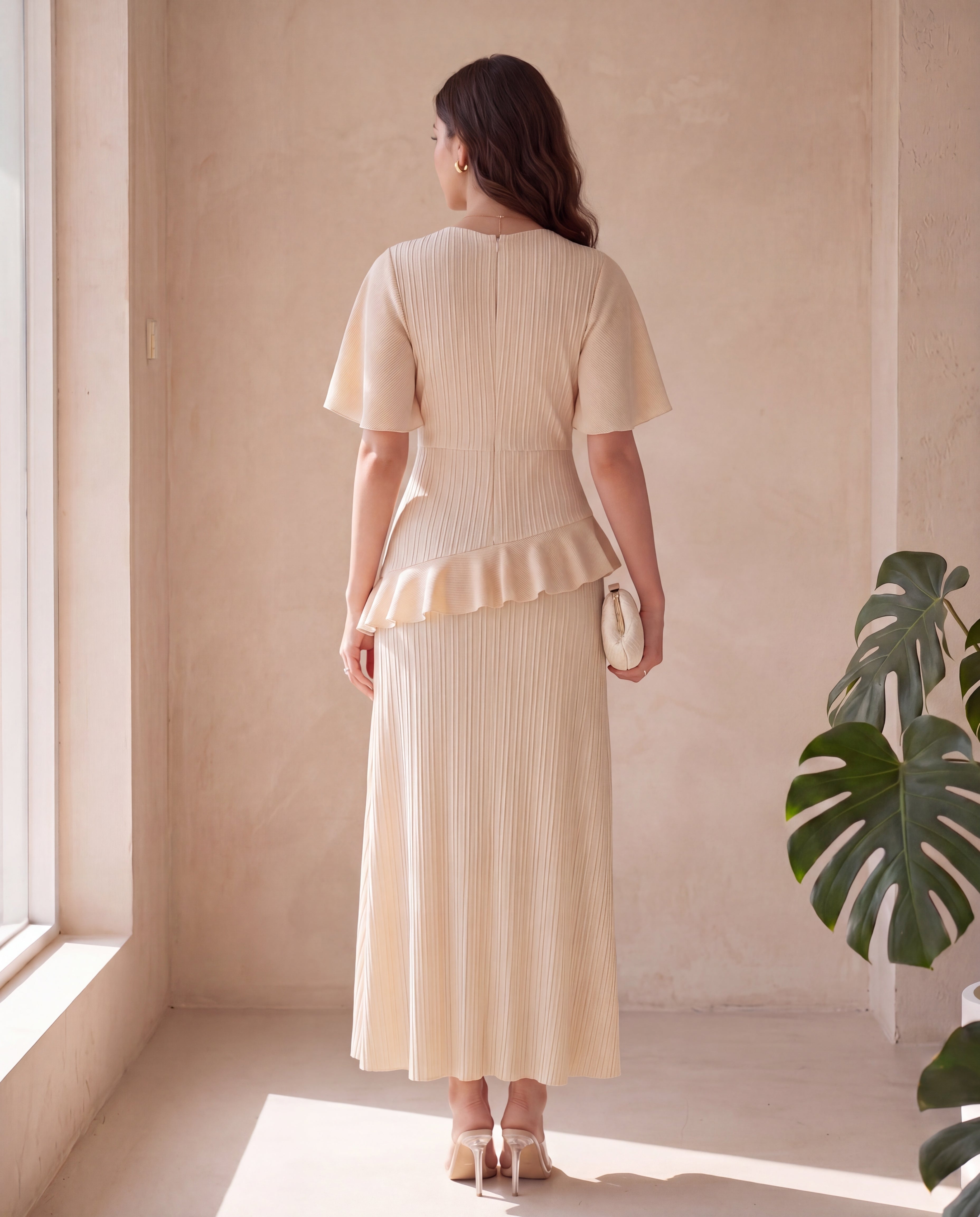 Round Neck Chiffon Spliced Ruffle Sleeve Waist-Cinched Slimming Dress