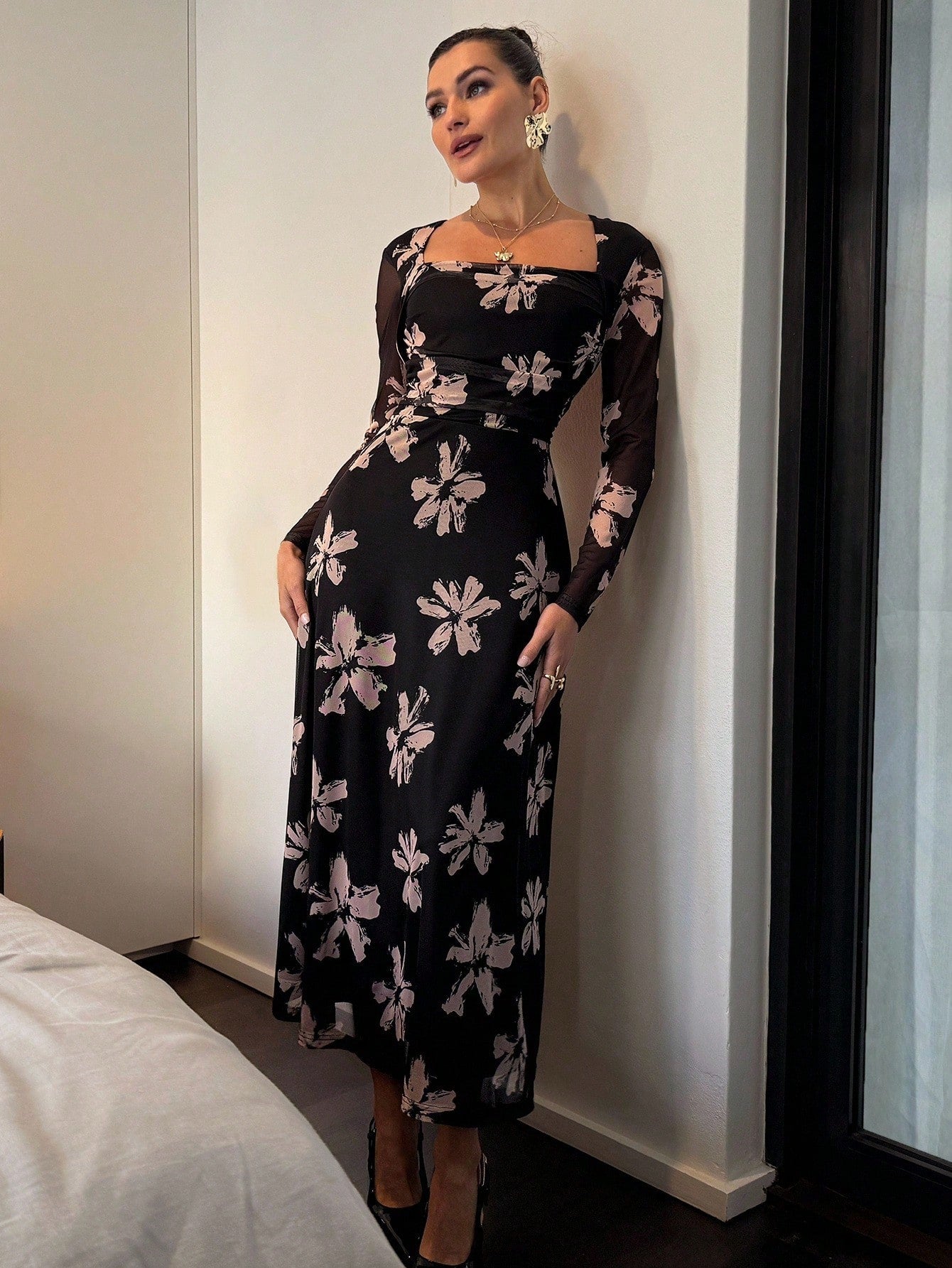 Shein Lavishia Women's Elegant Floral Print Mesh Ruched Square Neck Long Sleeve Fitted Waist Midi Dress