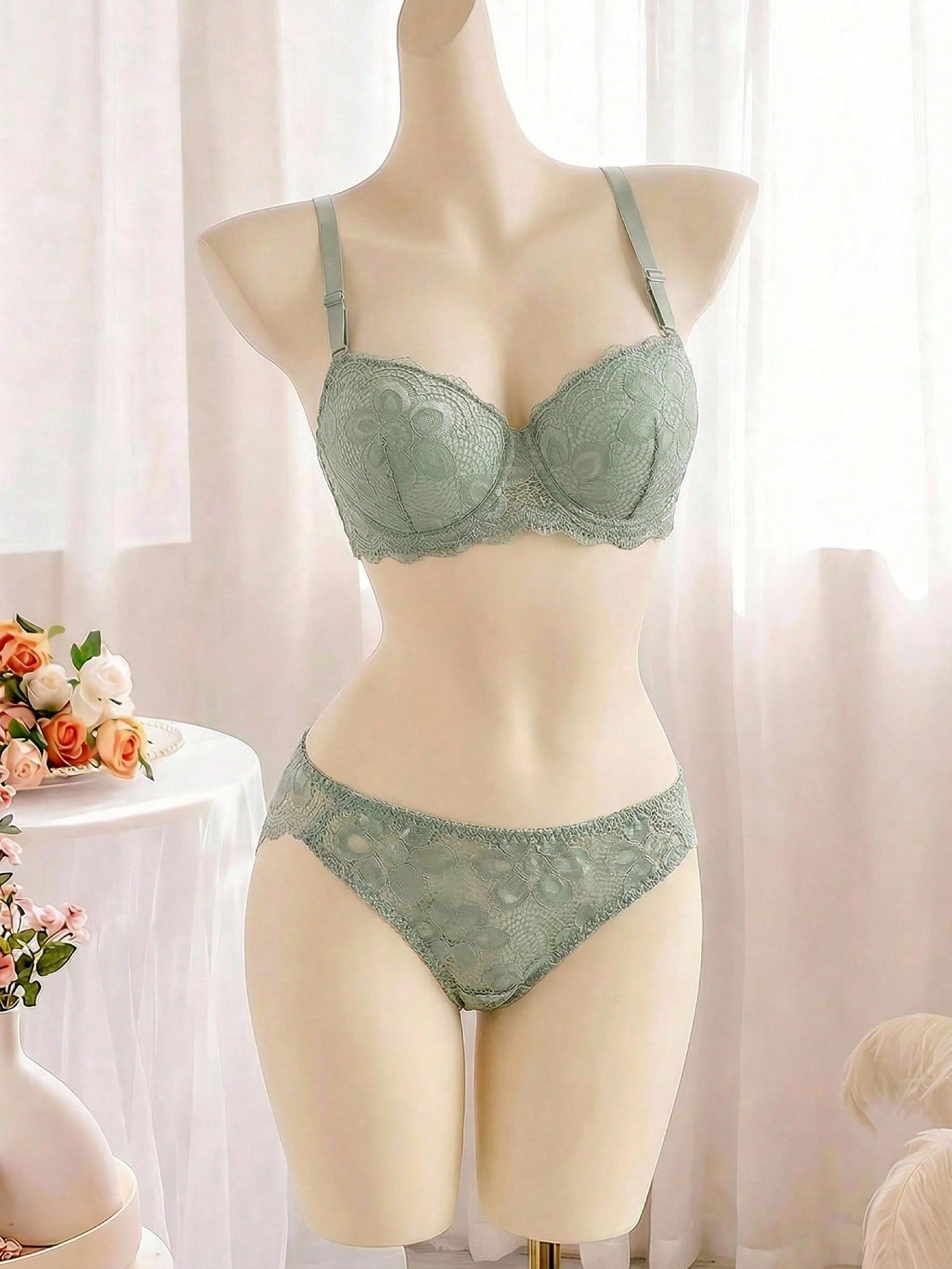 Lace Lingerie Set