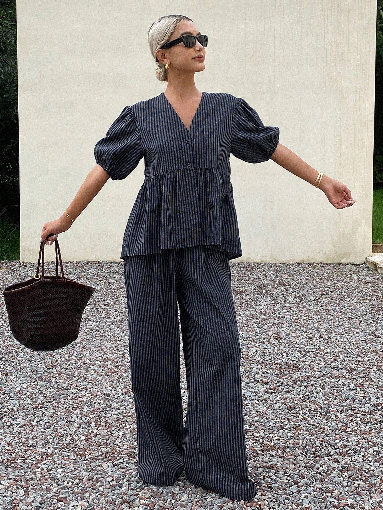 Shein Livesso 2pcs/Set Women Striped Puff Sleeve V-Neck Loose Casual Jumpsuit For Summer