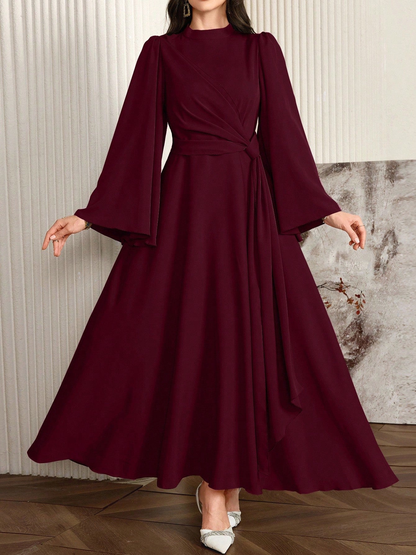 Elegant Solid Color Bell Sleeve Arabic Dress