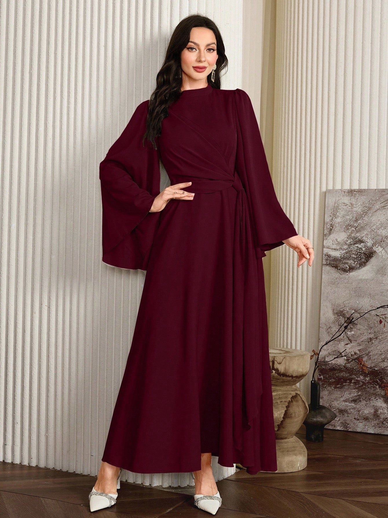 Elegant Solid Color Bell Sleeve Arabic Dress