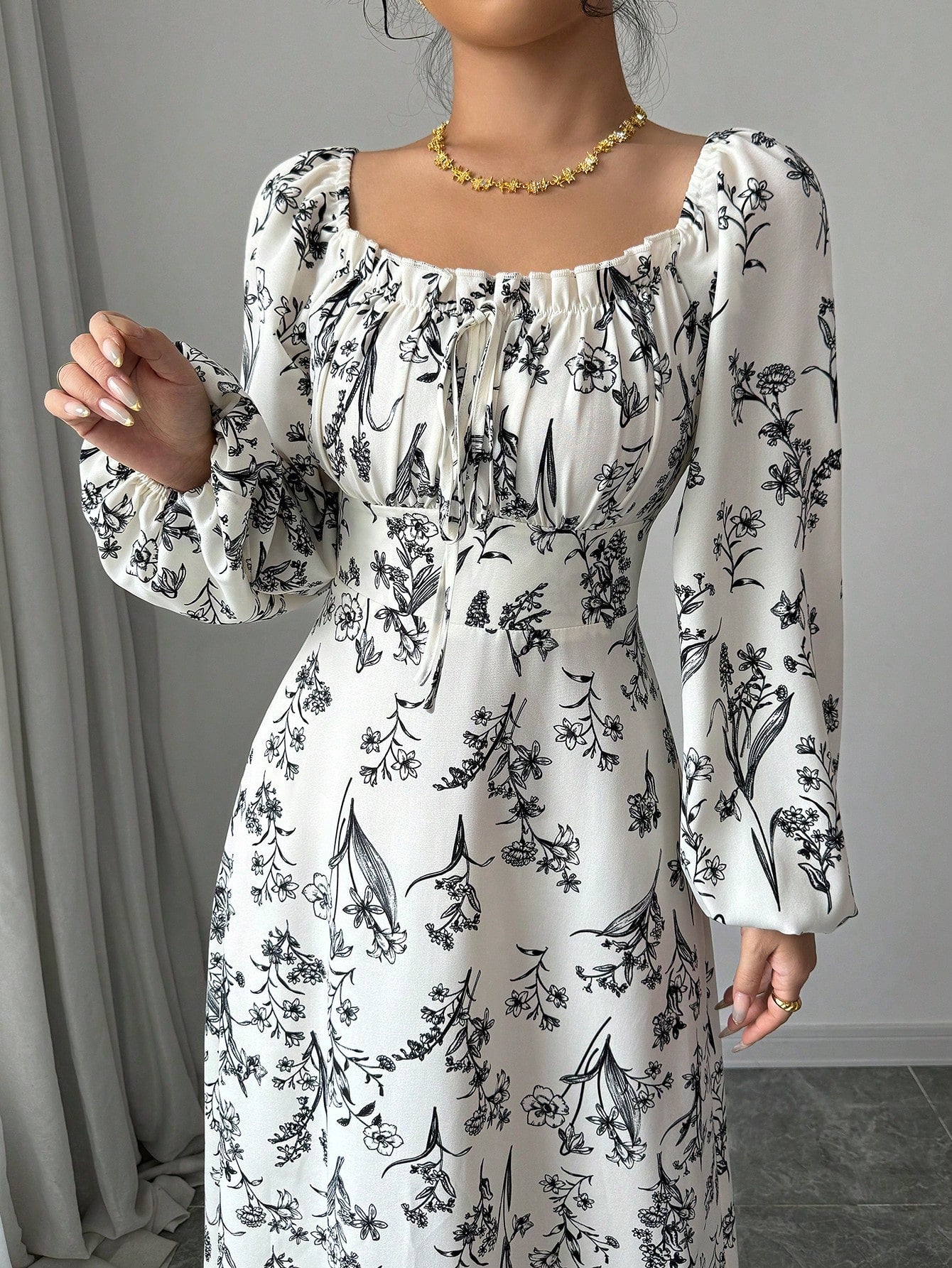 SHEIN Modely Women's Floral Print Square Collar Lantern Sleeve Elegant Dress