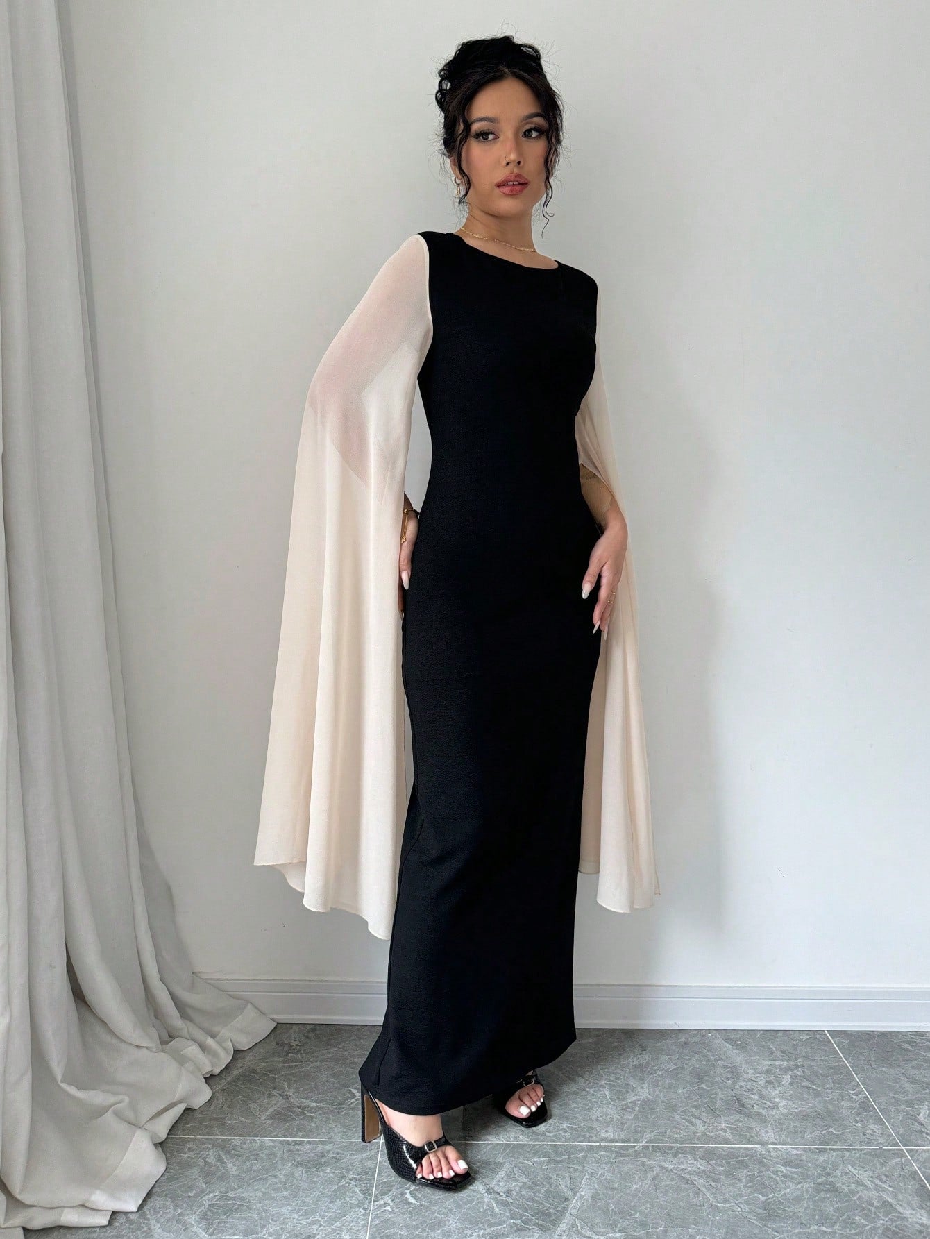 SHEIN Elenzya Women's Round Neck Long Sleeve Slit Color Blocking Fitted Dress