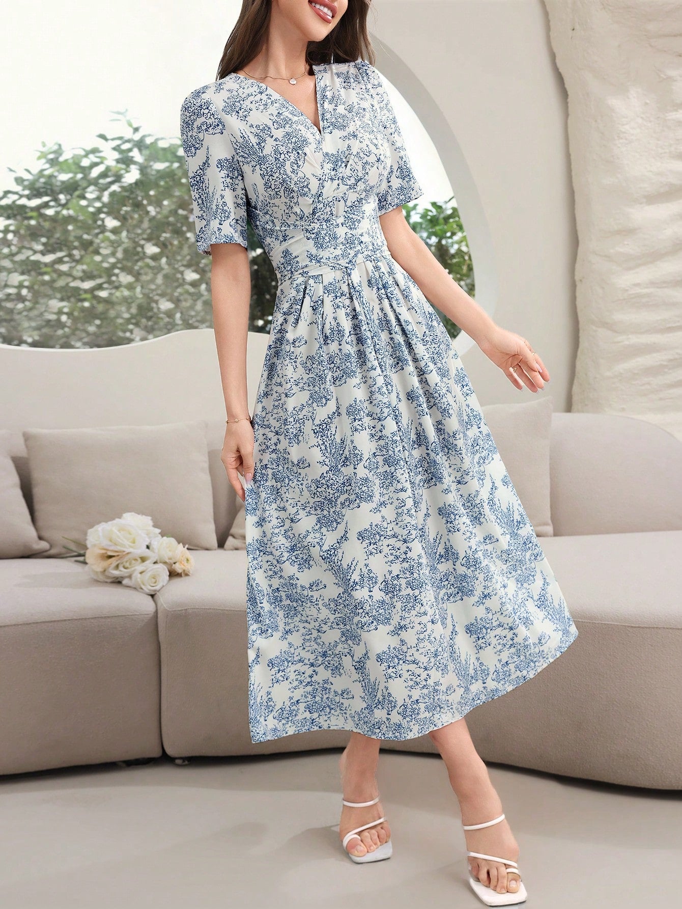 SHEIN Modely Women's Vintage Style Printed Simple Daily Dress