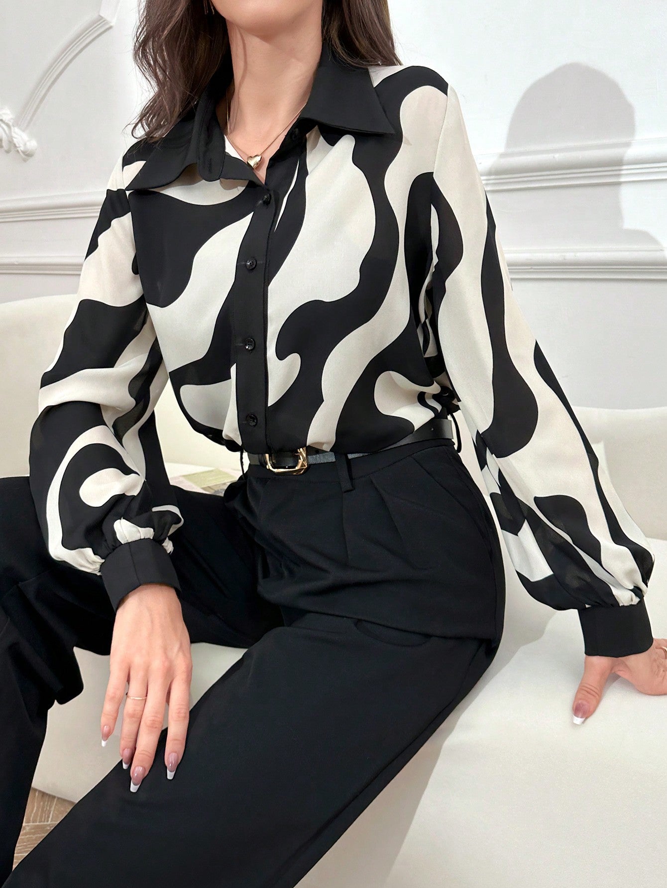 SHEIN Mulvari Women's Random Print Casual Long Sleeve Shirt
