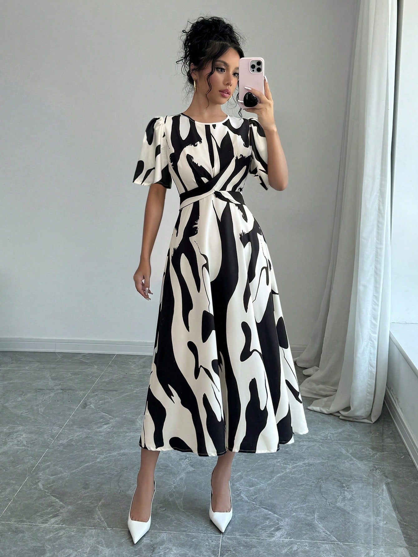 SHEIN Raffinéa Black & White Asymmetrical Print Twist Knot Dress