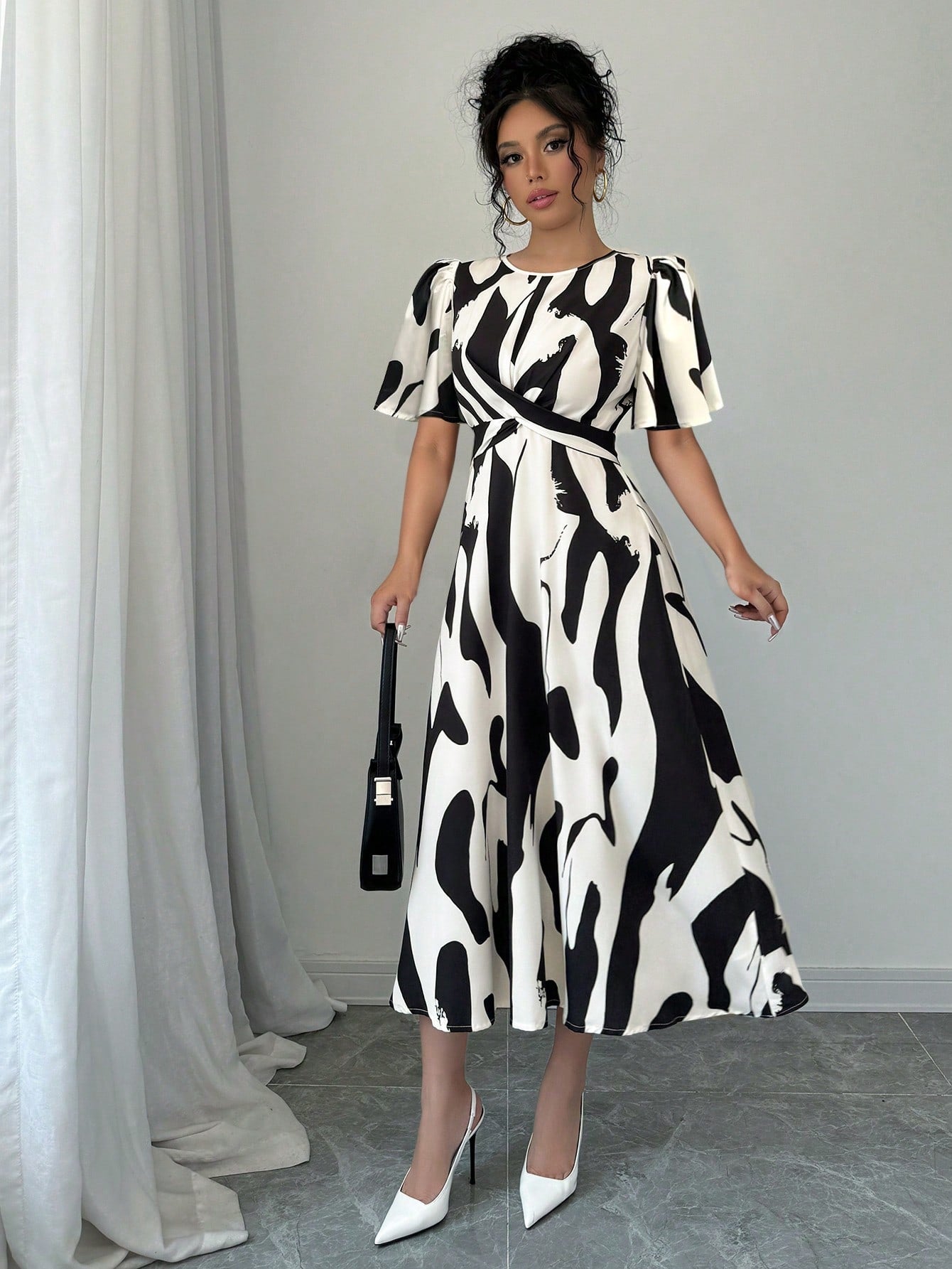 SHEIN Raffinéa Black & White Asymmetrical Print Twist Knot Dress