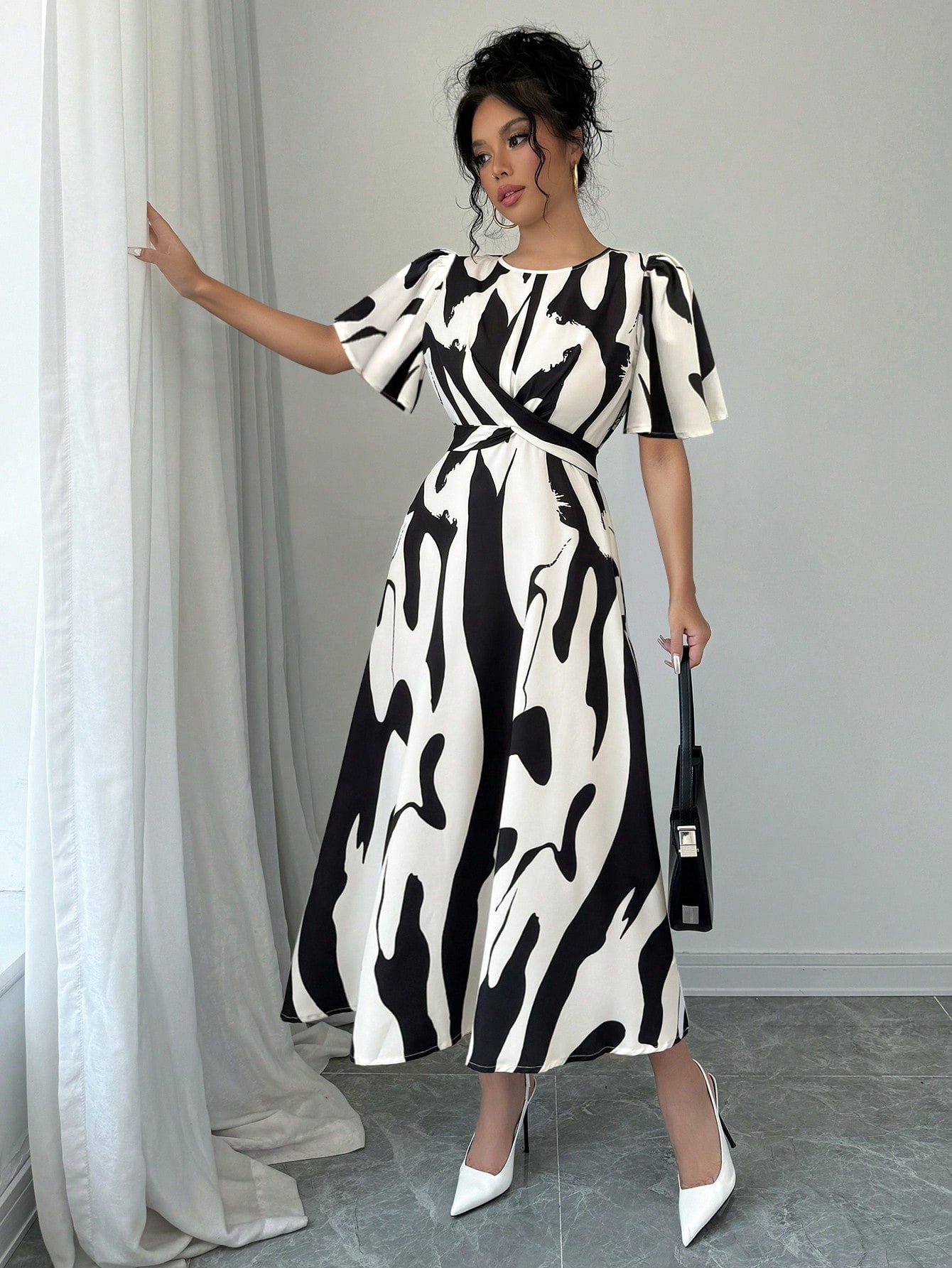 SHEIN Raffinéa Black & White Asymmetrical Print Twist Knot Dress