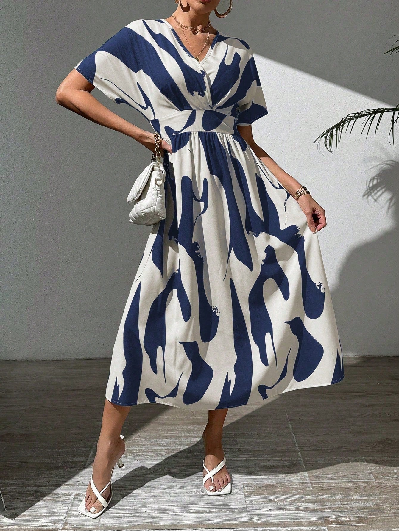 SHEIN Raffinéa Summer Casual A-Line V-Neck Batwing Sleeve Printed Dress