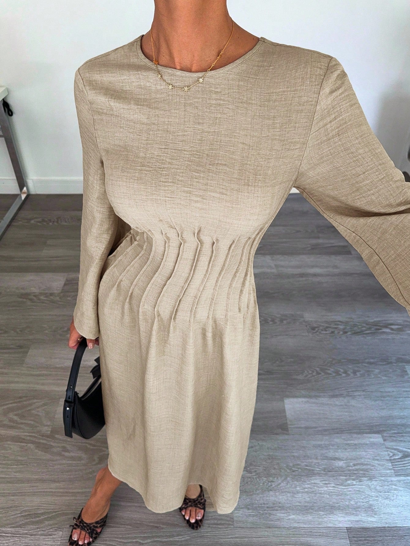 Women's Elegant Solid Color Cinched Waist Long Sleeve Dress