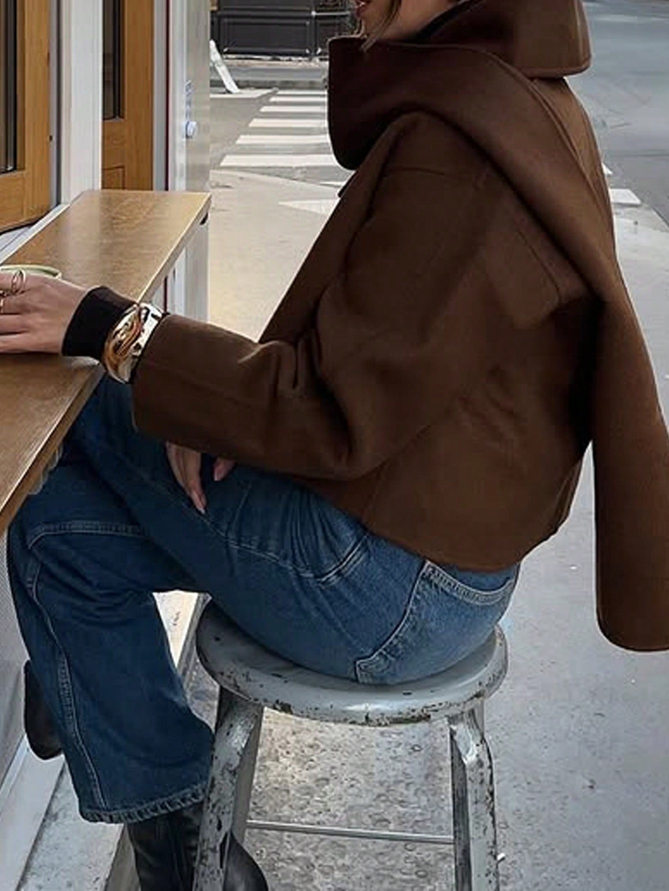 2 pc Elegant Solid Color V-Neck Long Sleeve Short Overcoat with scarf