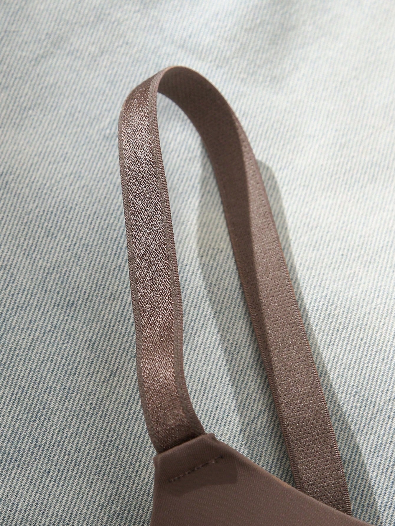Solid Color Spaghetti Strap Minimalist Fitted Casual Bra